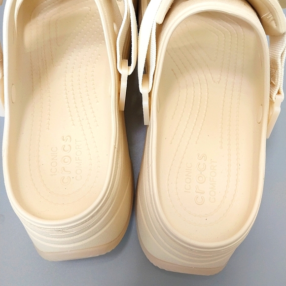 CROCS Hiker Xscape Sandals, NWT, Size 12L|10M - Picture 9 of 13